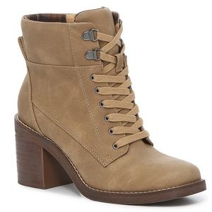 Crown Vintage Heeled Boots